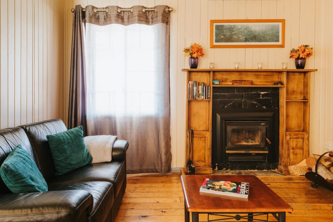 Apple Blossom Cottages Stanthorpe Exterior photo